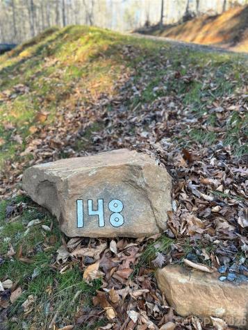 148 Fish Pond Lane Burnsville NC 28714