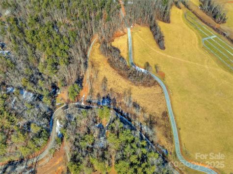 94 Ebenezer Trail Hendersonville NC 28739