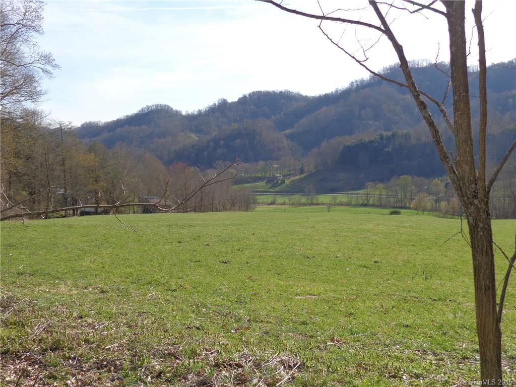 126 Round Rock Road Clyde NC 28721