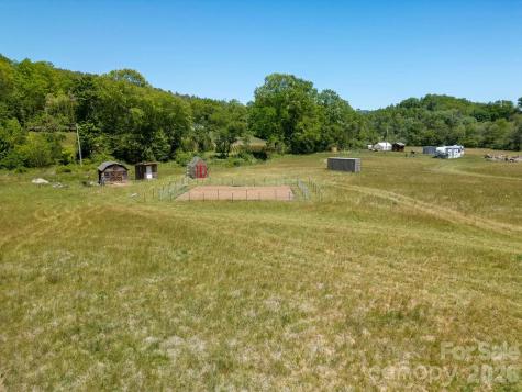 230 Harlow And Cricket Drive Balsam Grove NC 28708