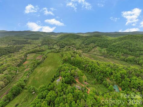 230 Harlow And Cricket Drive Balsam Grove NC 28708