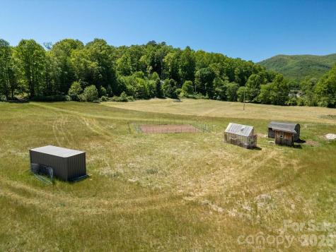 230 Harlow And Cricket Drive Balsam Grove NC 28708