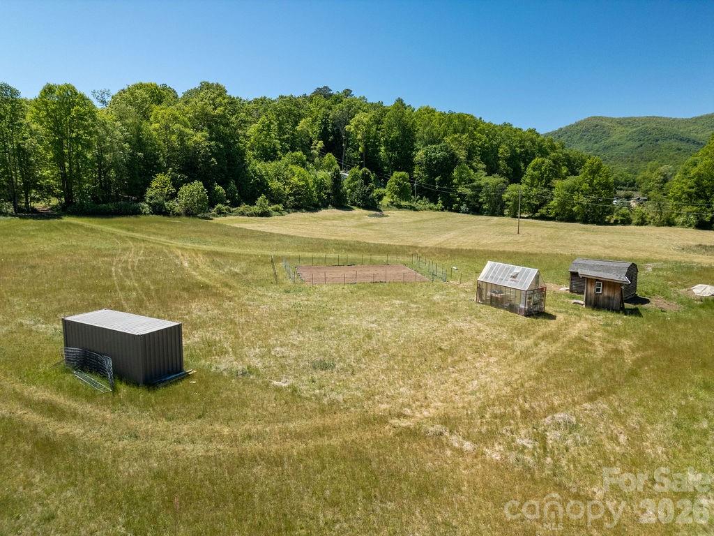 230 Harlow And Cricket Drive Balsam Grove NC 28708