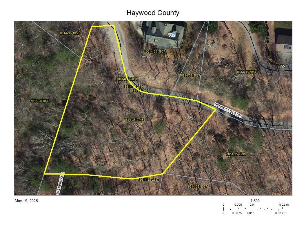9999 Honeysuckle Drive Waynesville NC 28786