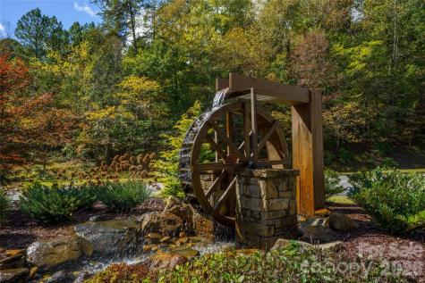 000 Nottingham Drive Mill Spring NC 28756