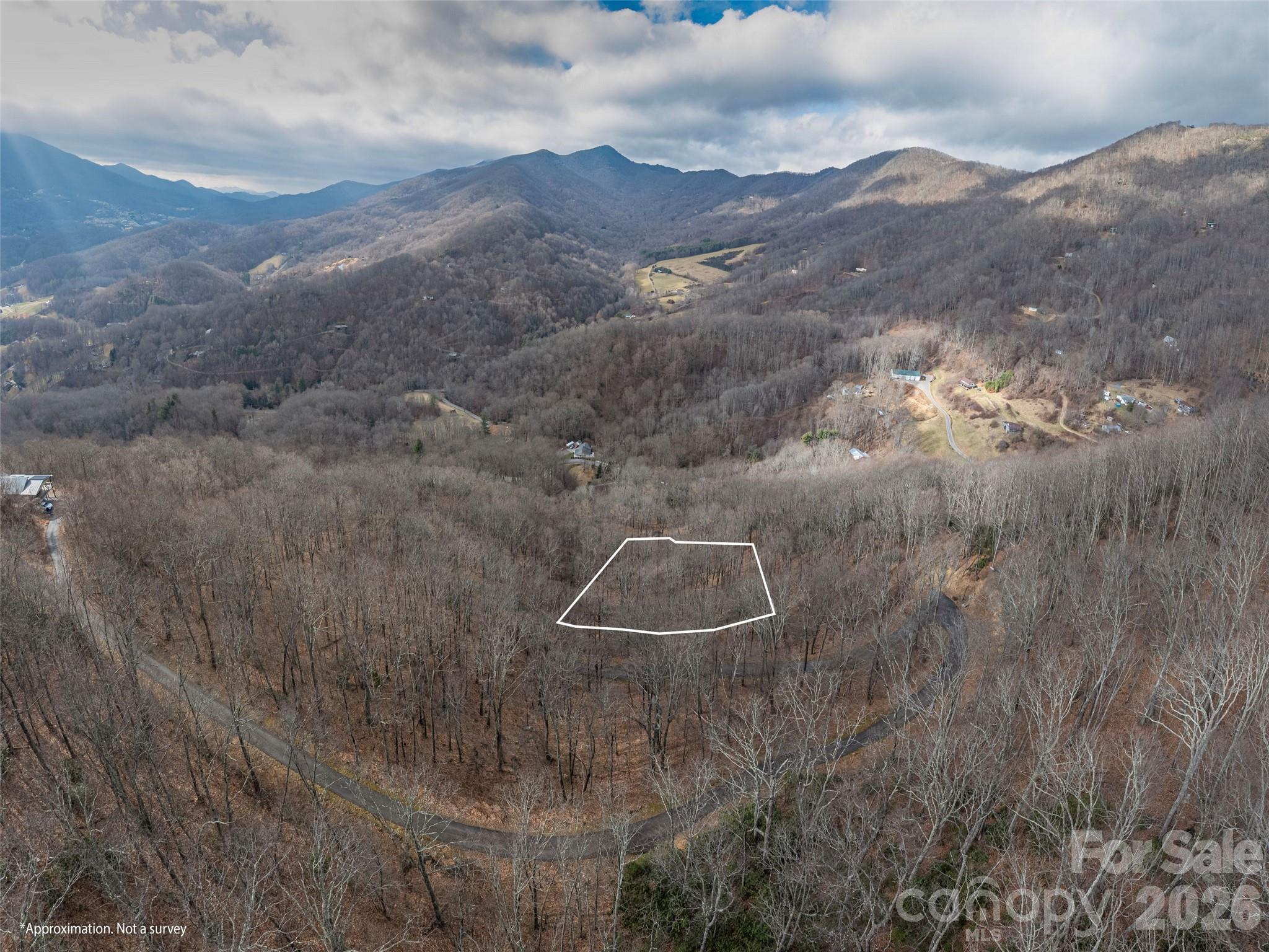 30 Hudson Valley Drive Waynesville NC 28786