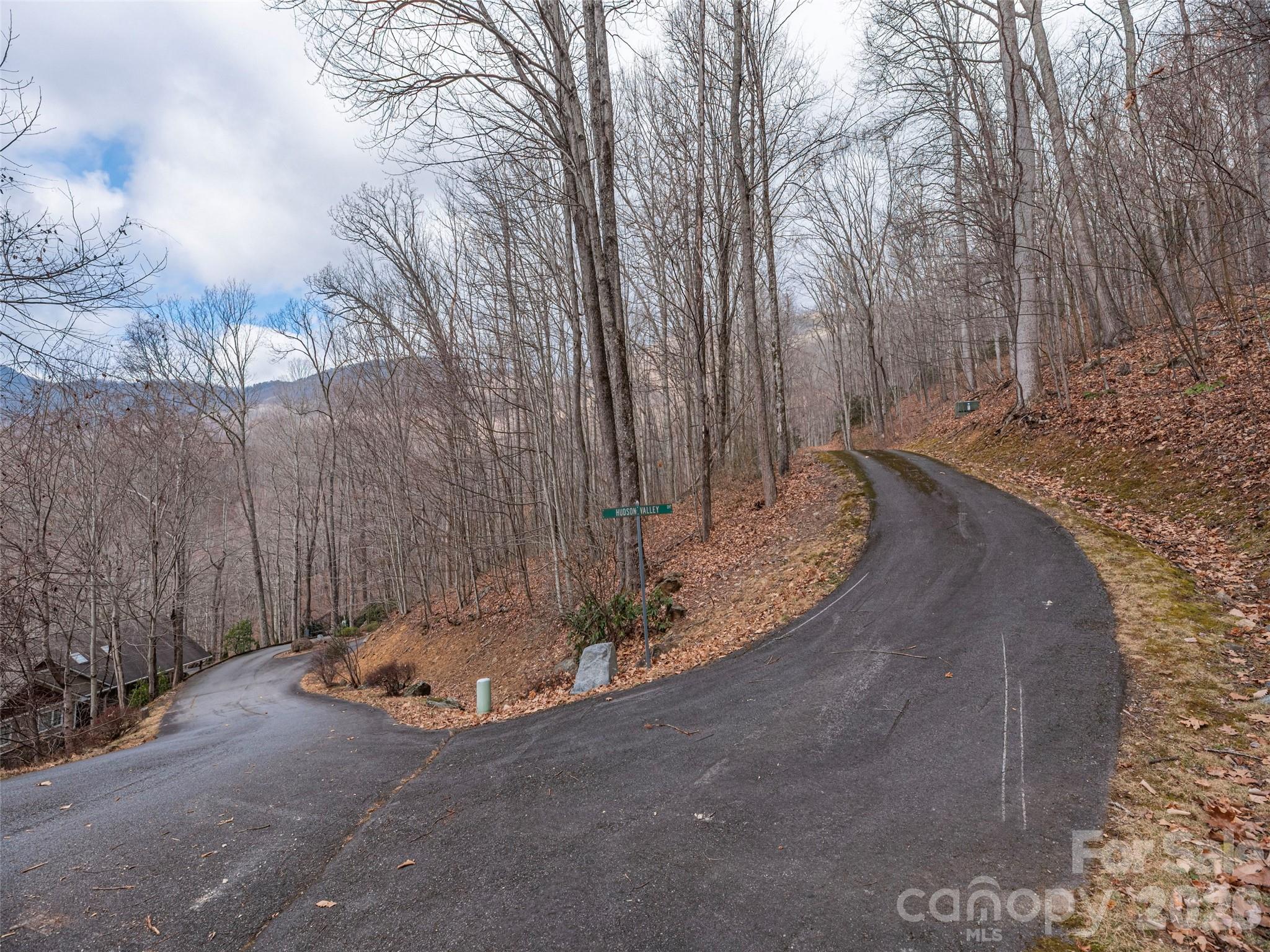 30 Hudson Valley Drive Waynesville NC 28786