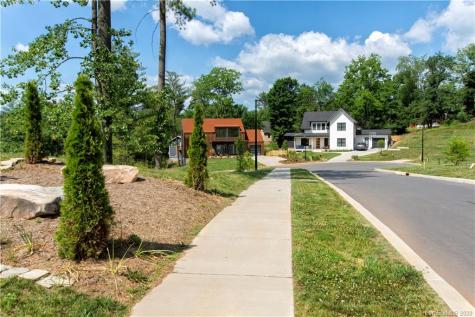 52 Malvern Walk Asheville NC 28806