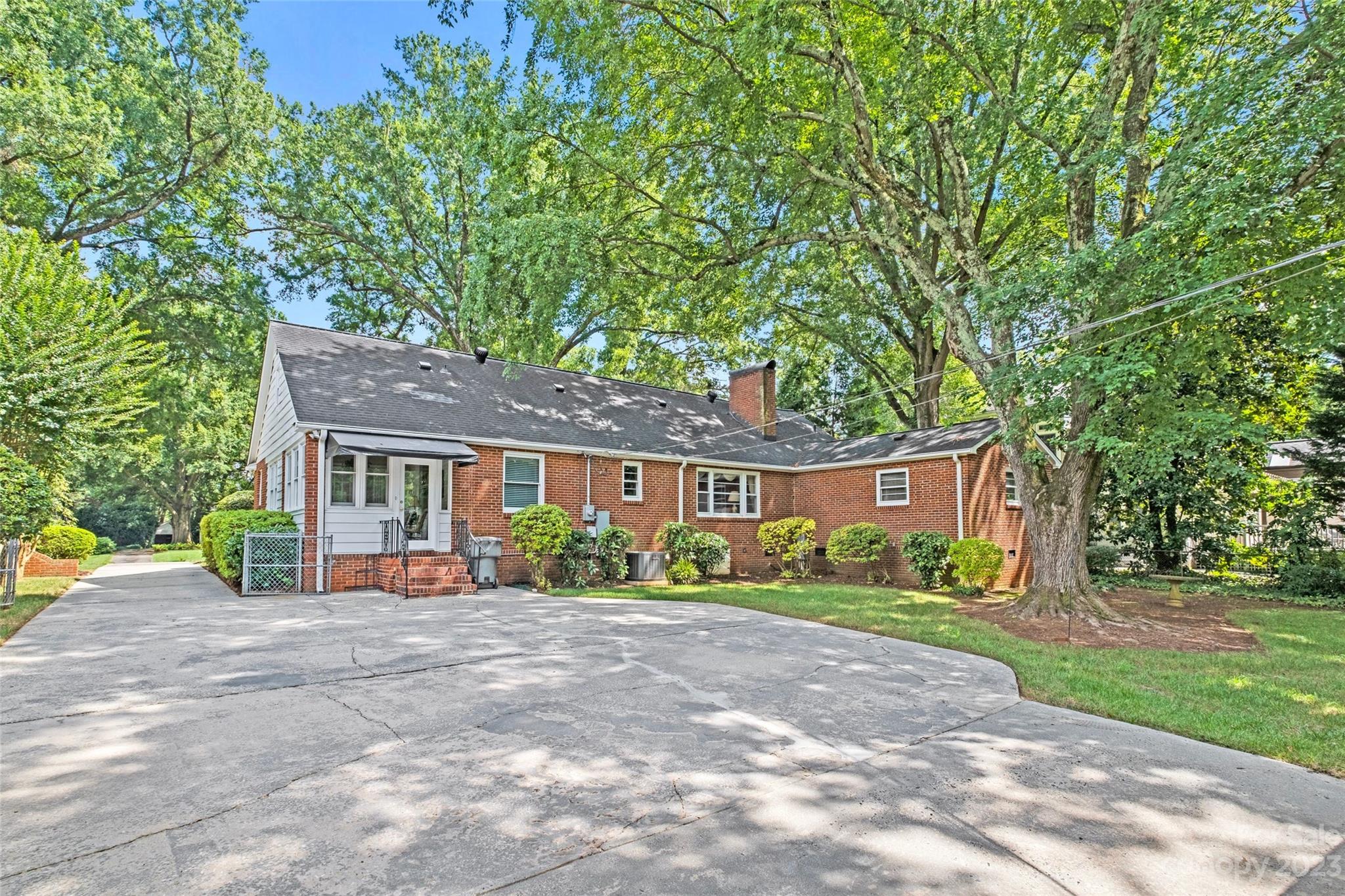 1836 Harris Road Charlotte NC 28211