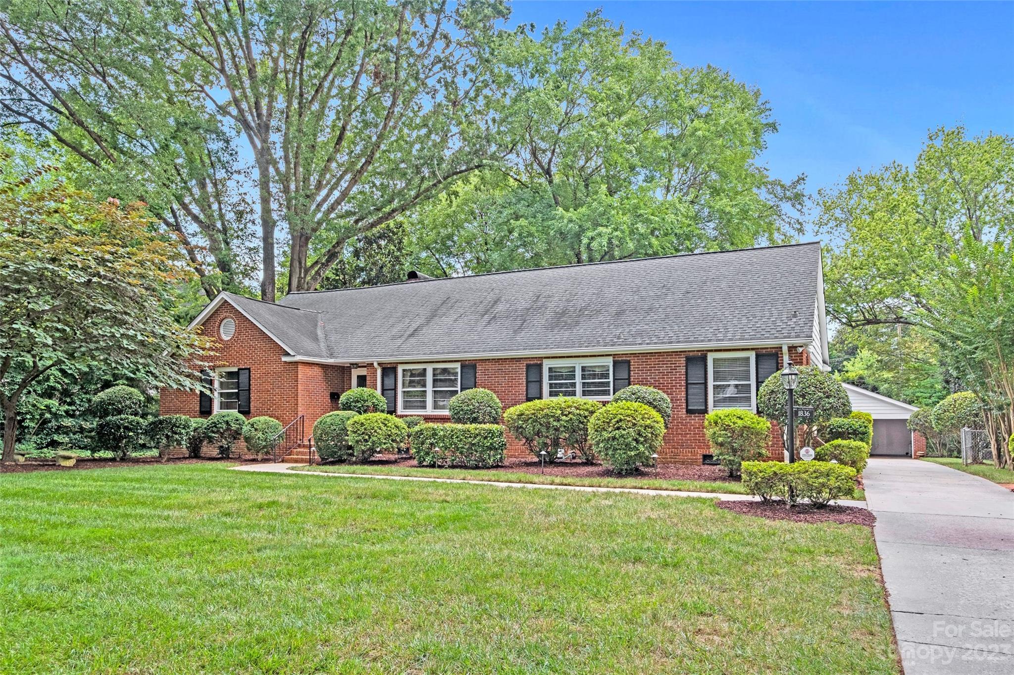 1836 Harris Road Charlotte NC 28211