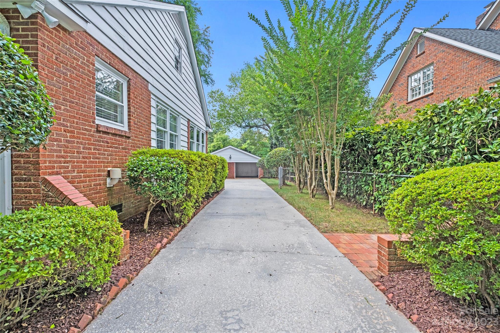 1836 Harris Road Charlotte NC 28211