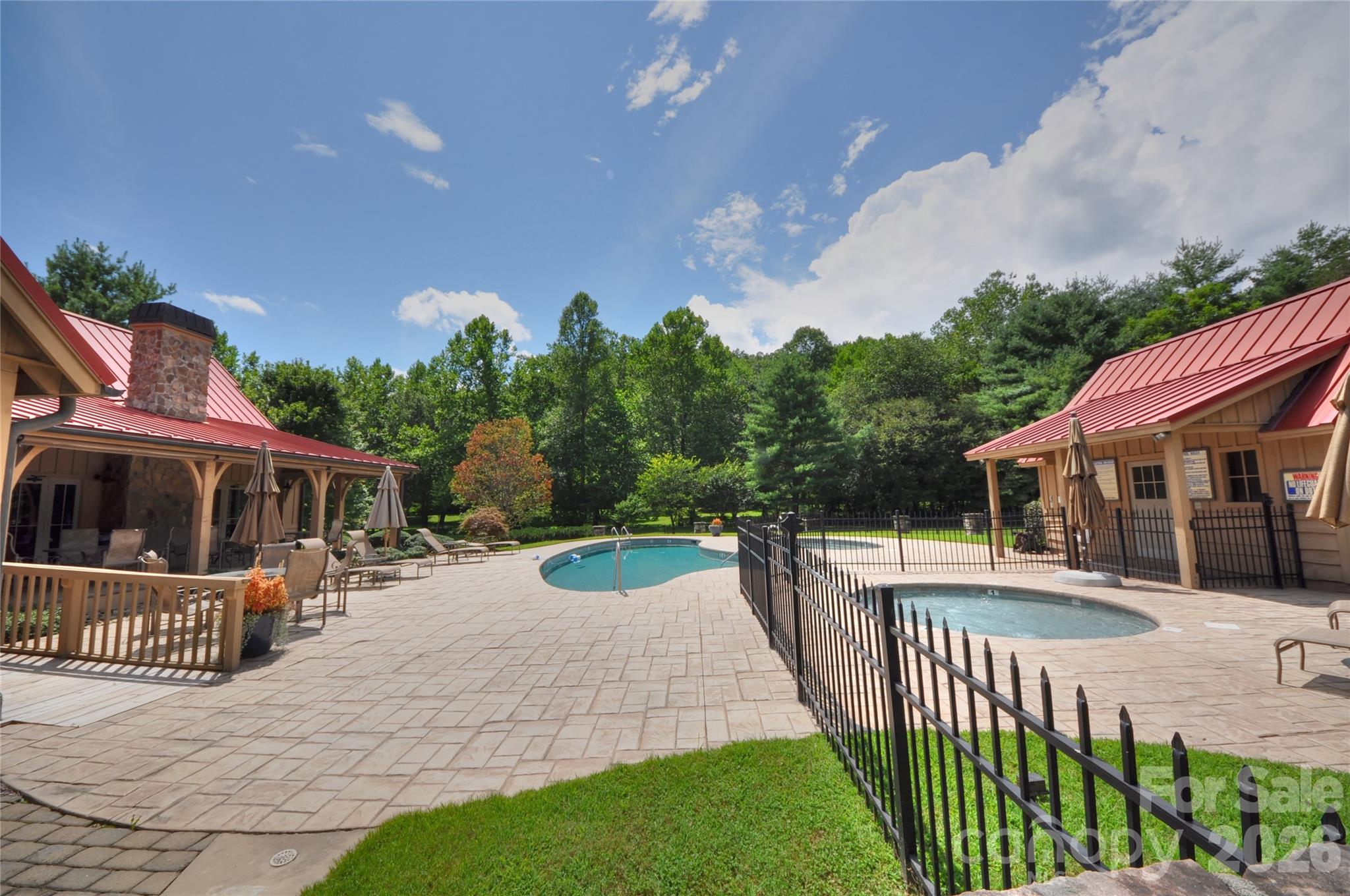 110 Stone Valley Way Hendersonville NC 28792