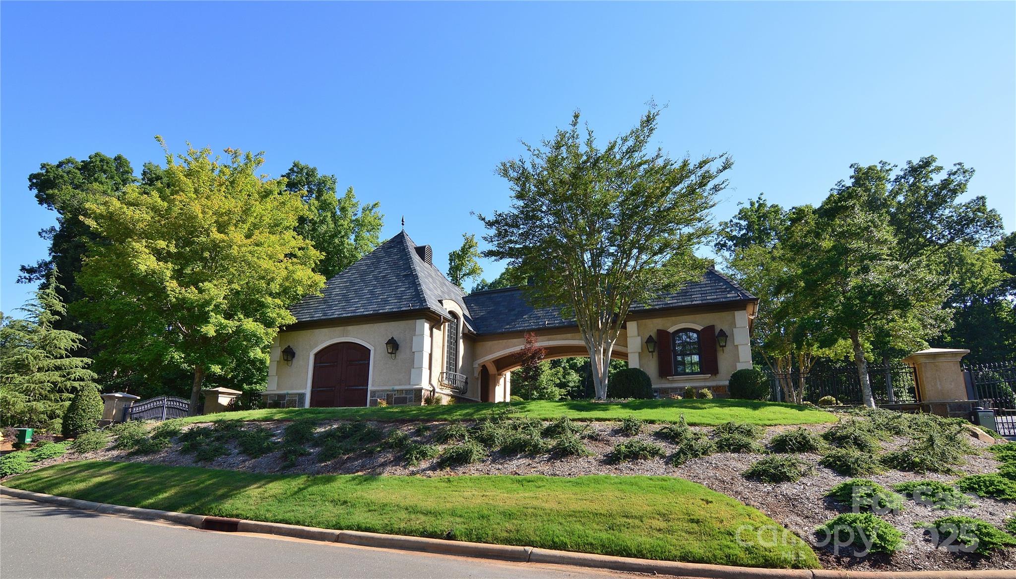 5036 Hermitage Court Belmont NC 28012