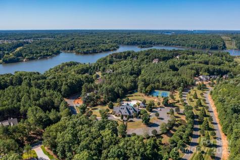 5036 Hermitage Court Belmont NC 28012