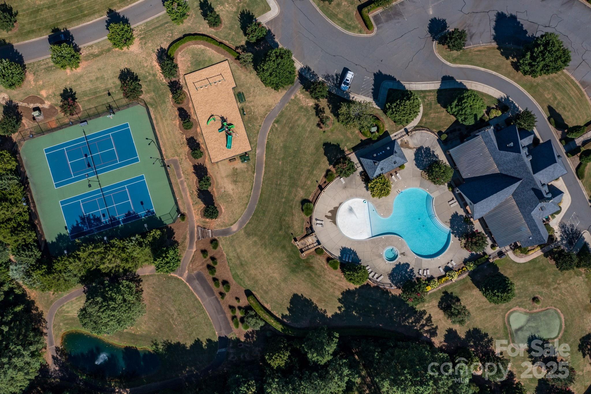5036 Hermitage Court Belmont NC 28012