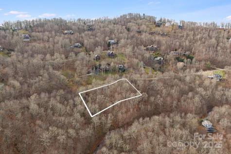 59/61 Running Cedar Drive Mars Hill NC 28754
