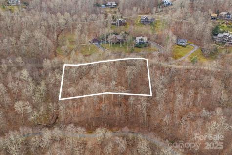 59/61 Running Cedar Drive Mars Hill NC 28754