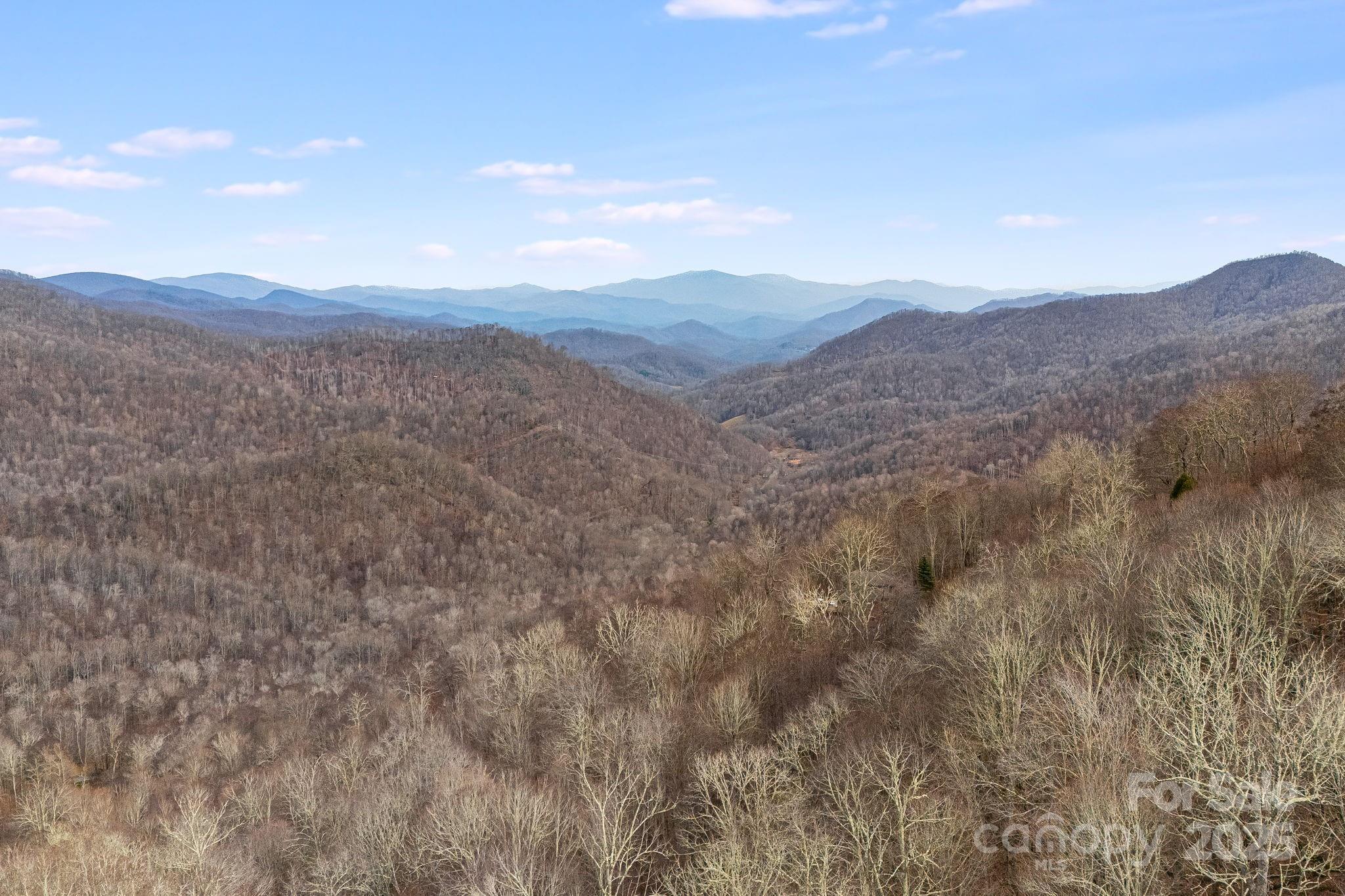59/61 Running Cedar Drive Mars Hill NC 28754