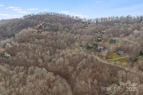 59/61 Running Cedar Drive Mars Hill NC 28754