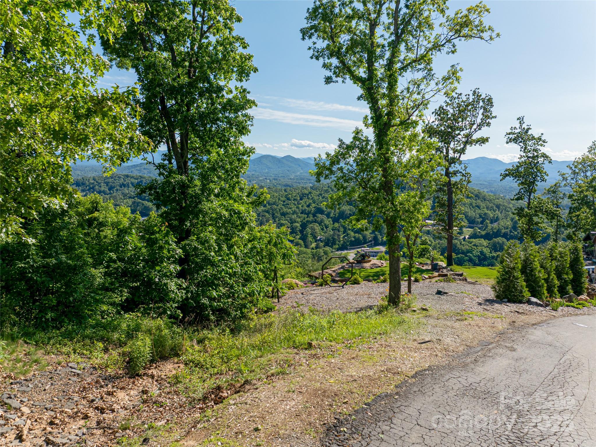 151 Serenity Ridge Trail Asheville NC 28804