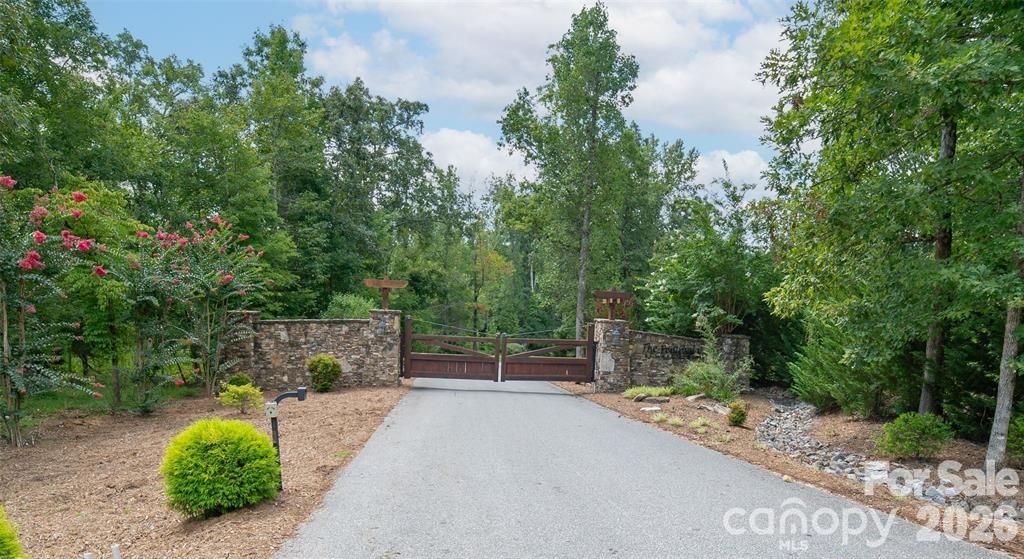 154 West Point Drive Nebo NC 28761