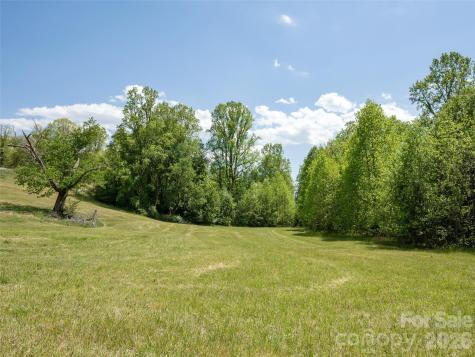 285 Mount Gilead Church Road Mills River NC 28759