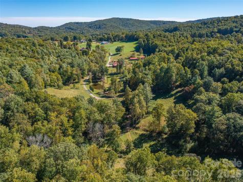 1050 Dale Road Spruce Pine NC 28777