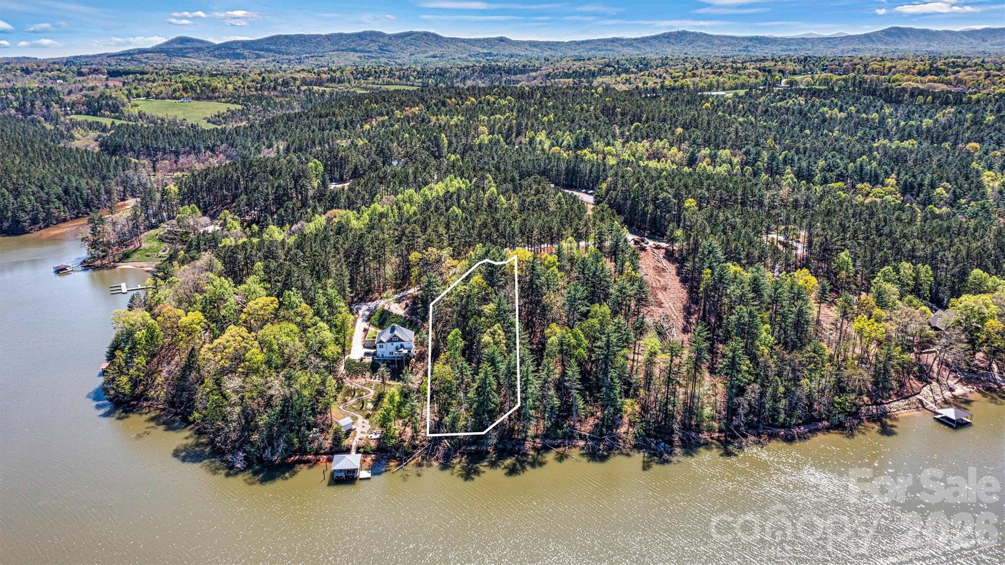 106 Pier Point Drive Connelly Springs NC 28612