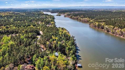 106 Pier Point Drive Connelly Springs NC 28612