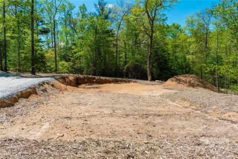 593 Mountain View Church Road Zirconia NC 28790