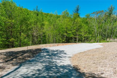 593 Mountain View Church Road Zirconia NC 28790