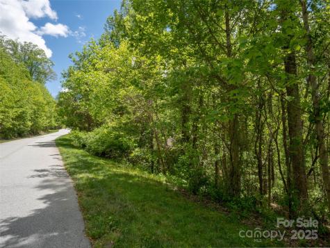 26 Fall Mountain Road Asheville NC 28803