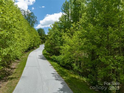 26 Fall Mountain Road Asheville NC 28803