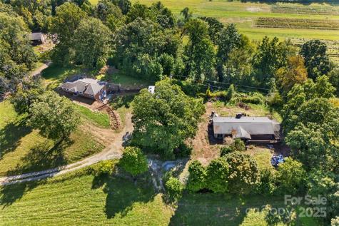 467 Butler Farm Road Mills River NC 28759