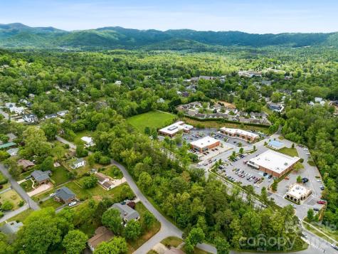 99999 Weaver Boulevard Weaverville NC 28787