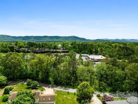 99999 Weaver Boulevard Weaverville NC 28787