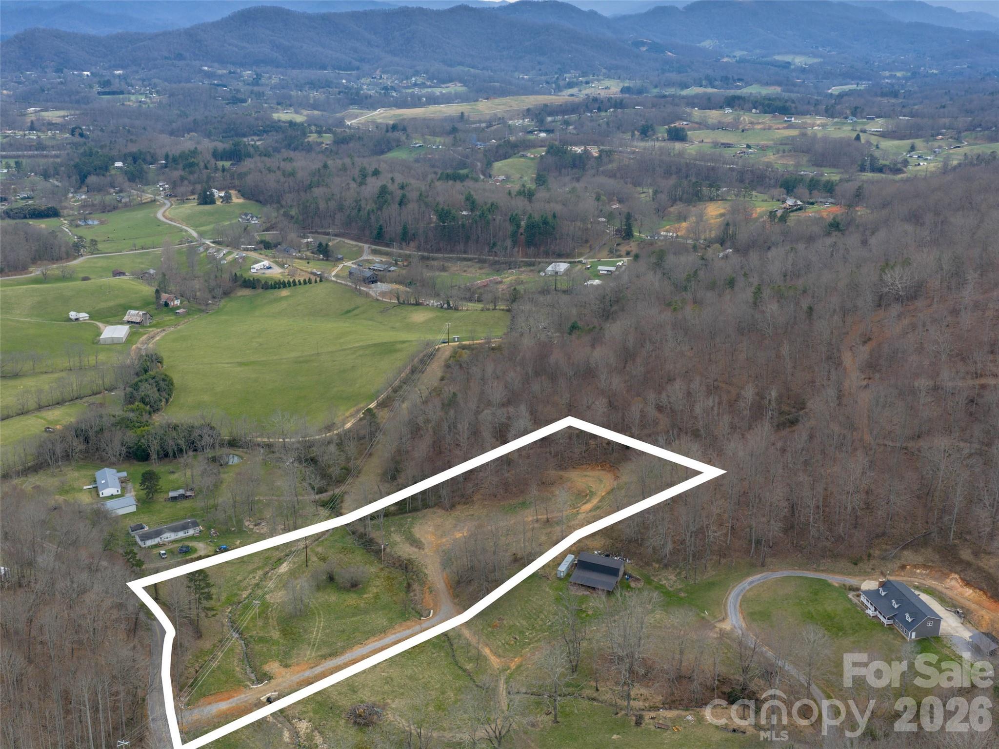 1433 Crabtree Mountain Road Clyde NC 28721