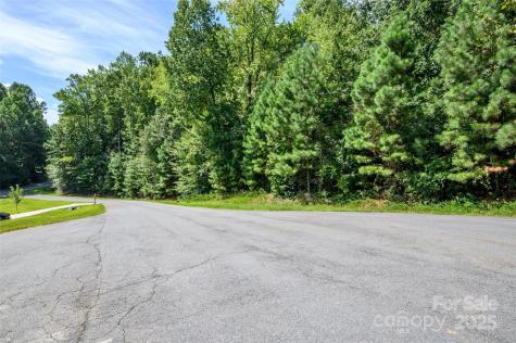 105 Quiet Trail Mooresville NC 28117
