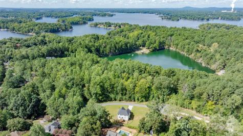 105 Quiet Trail Mooresville NC 28117