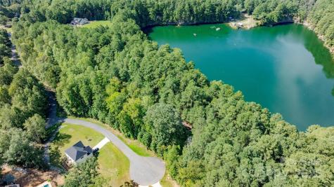105 Quiet Trail Mooresville NC 28117