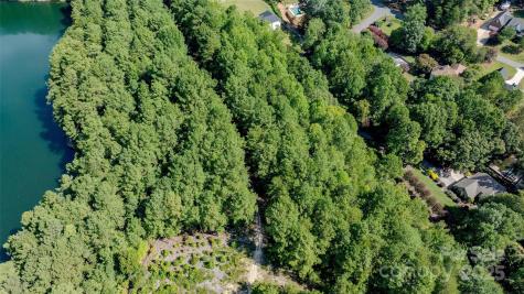 105 Quiet Trail Mooresville NC 28117
