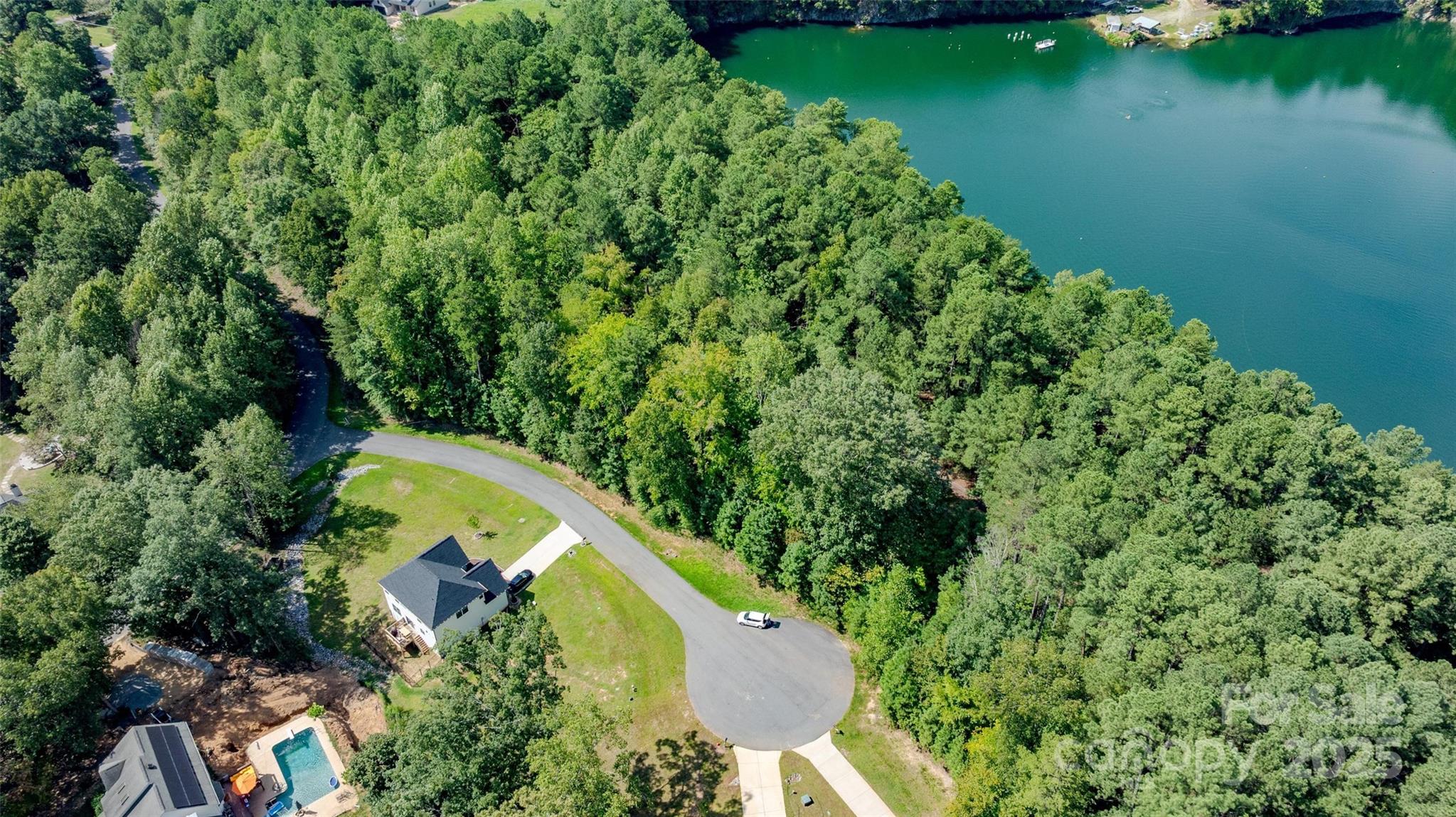 105 Quiet Trail Mooresville NC 28117