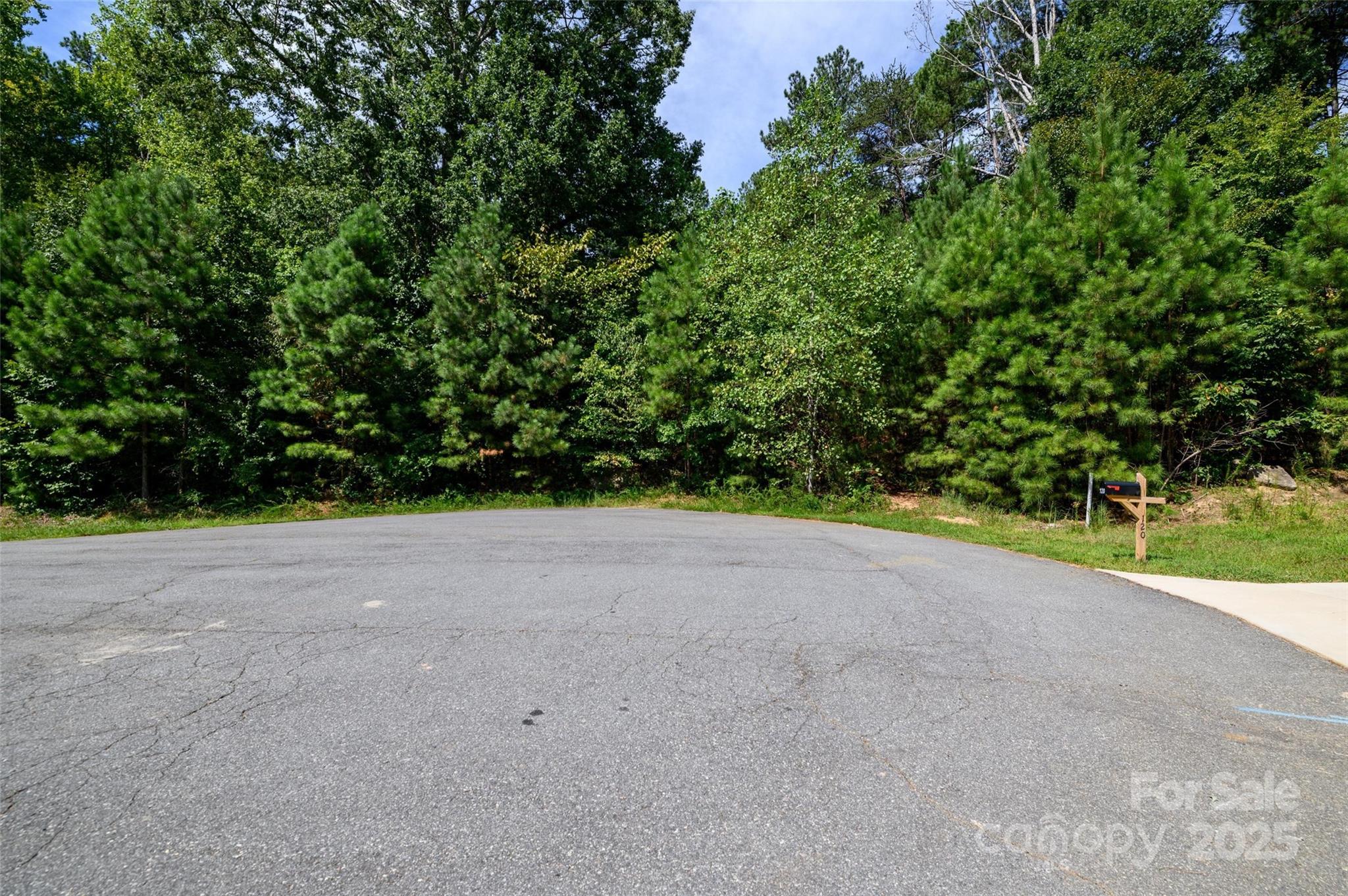 105 Quiet Trail Mooresville NC 28117