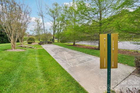 Lot 61 Deerlake Drive Brevard NC 28712