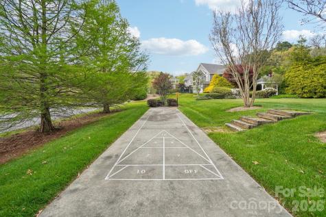 Lot 61 Deerlake Drive Brevard NC 28712
