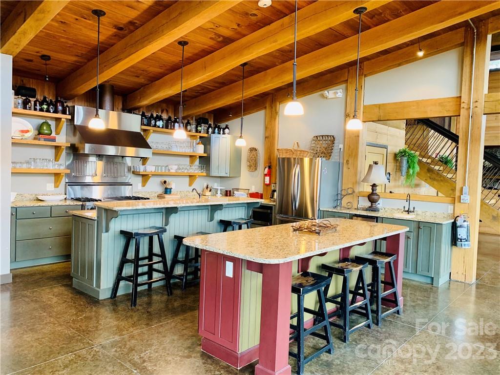 71 Turkey Trot Trail Marshall NC 28753