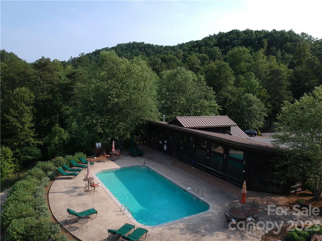 71 Turkey Trot Trail Marshall NC 28753