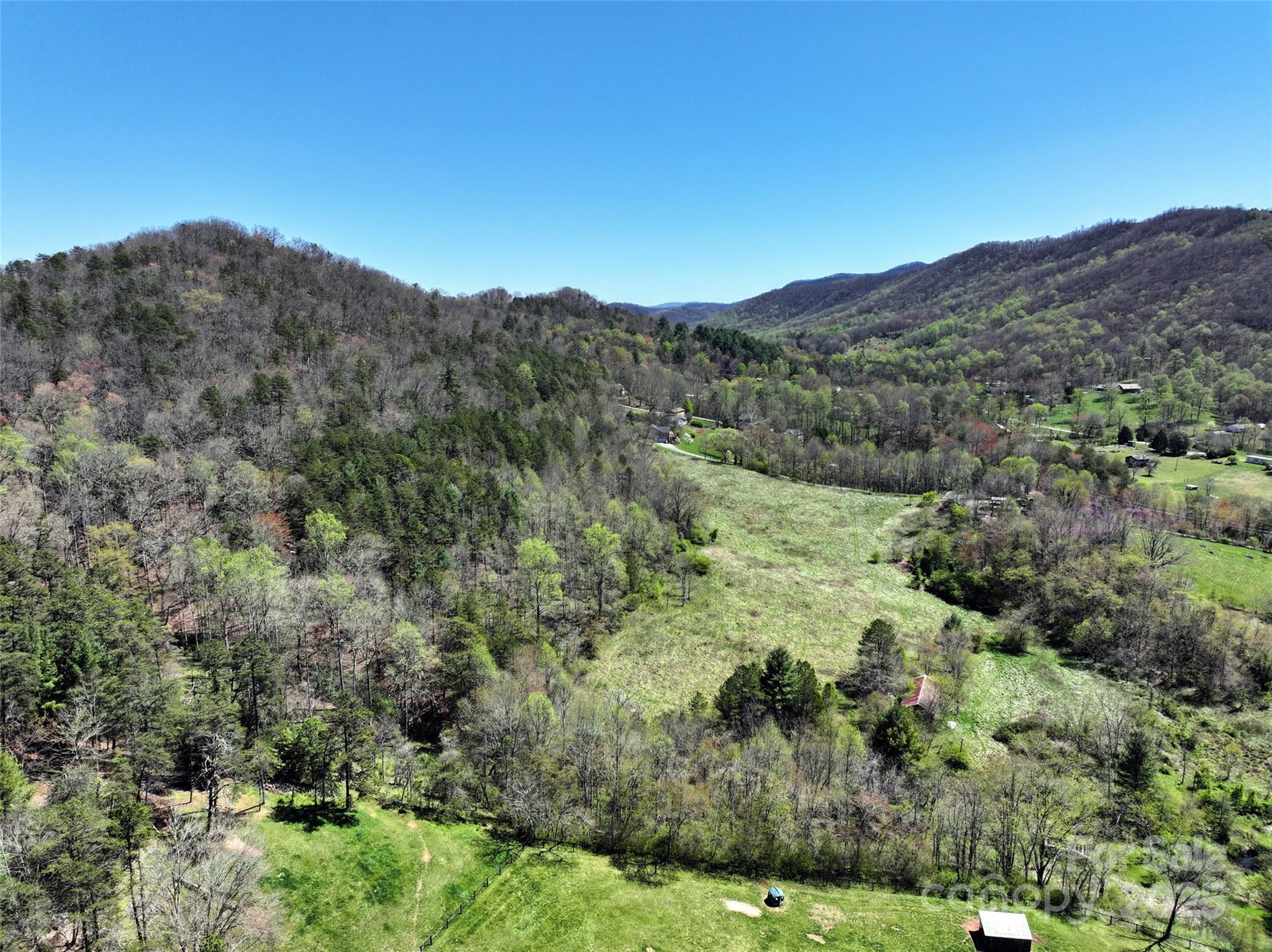 796 Upper Glady Fork Road Candler NC 28715