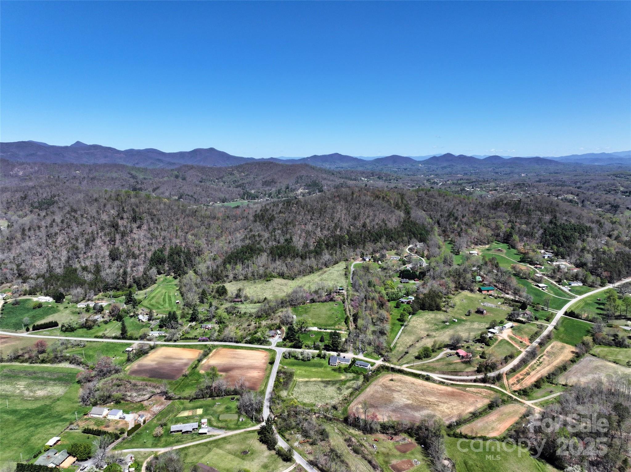 796 Upper Glady Fork Road Candler NC 28715