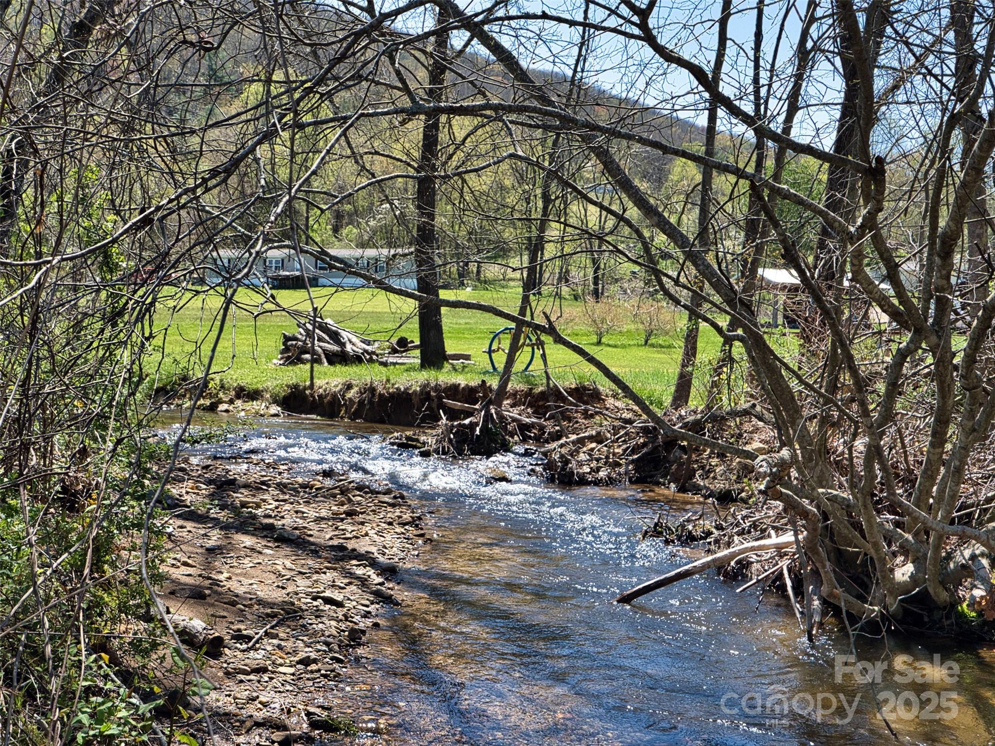 796 Upper Glady Fork Road Candler NC 28715